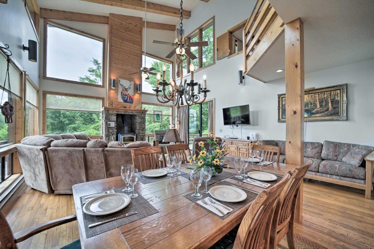 Vibrant Bryson City Home With Mtn Views And Deck! Exteriér fotografie