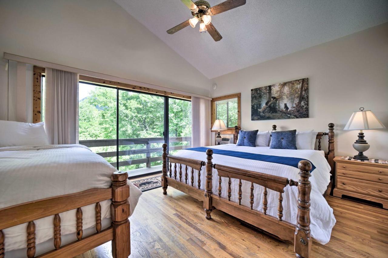 Vibrant Bryson City Home With Mtn Views And Deck! Exteriér fotografie